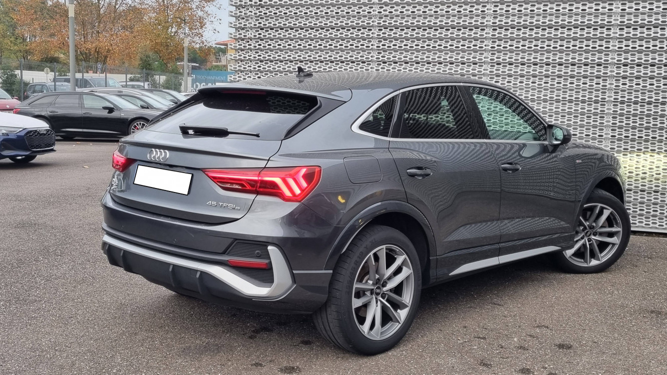 Acheter Audi Q3 Q3 Sportback 45 TFSIe  245 ch S tronic 6 S line 5p occasion dans les concessions du Groupe Faurie