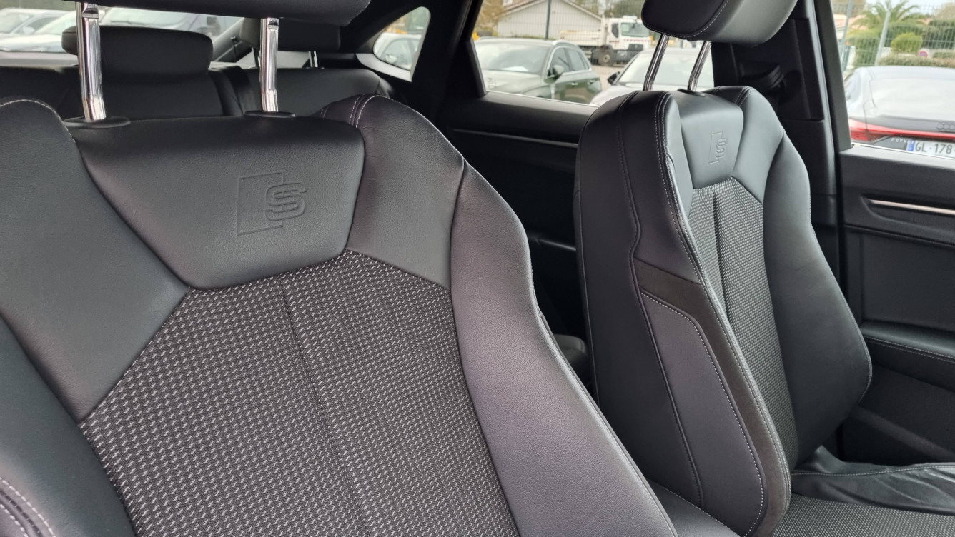 Acheter Audi Q3 Q3 Sportback 45 TFSIe  245 ch S tronic 6 S line 5p occasion dans les concessions du Groupe Faurie