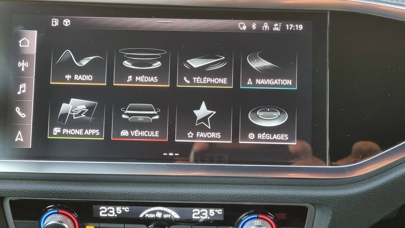 Acheter Audi Q3 Q3 35 TDI 150 ch S tronic 7 S line 5p occasion dans les concessions du Groupe Faurie