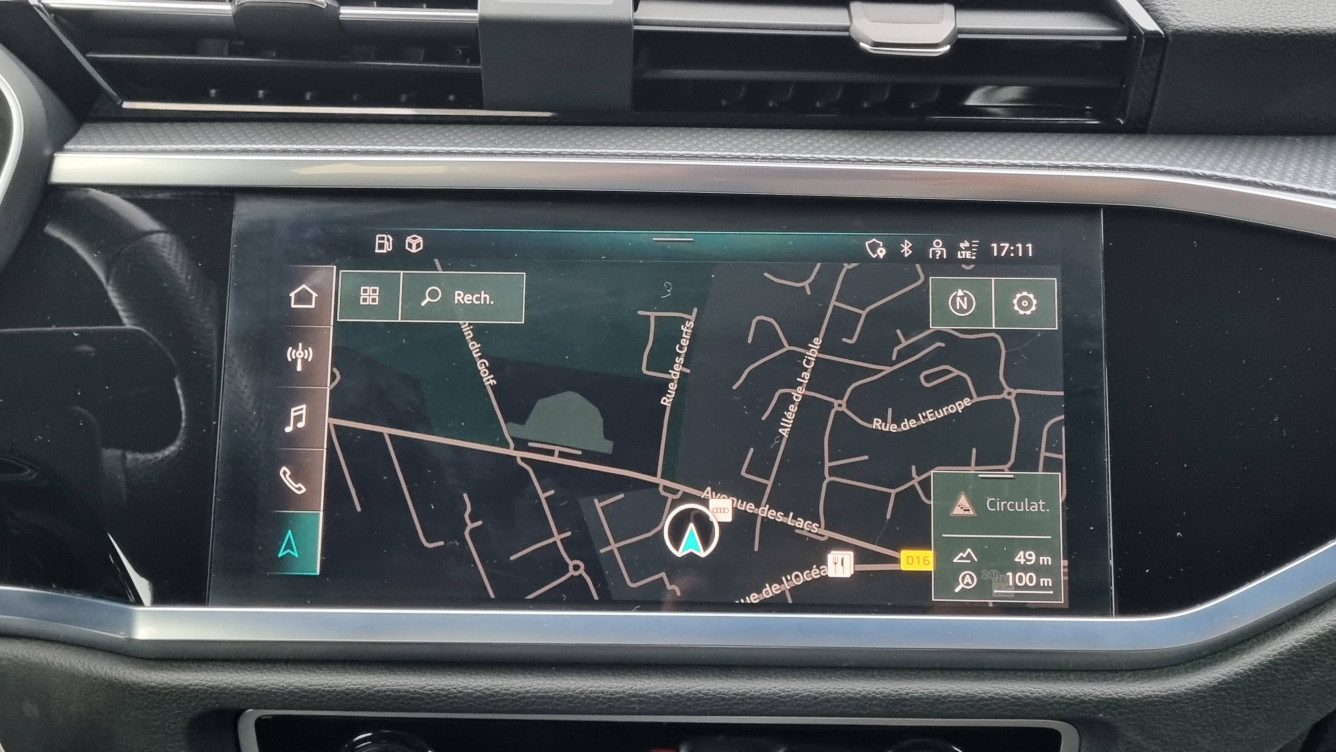 Acheter Audi Q3 Q3 Sportback 45 TFSIe  245 ch S tronic 6 S line 5p occasion dans les concessions du Groupe Faurie