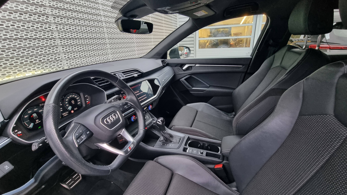 Acheter Audi Q3 Q3 Sportback 45 TFSIe  245 ch S tronic 6 S line 5p occasion dans les concessions du Groupe Faurie