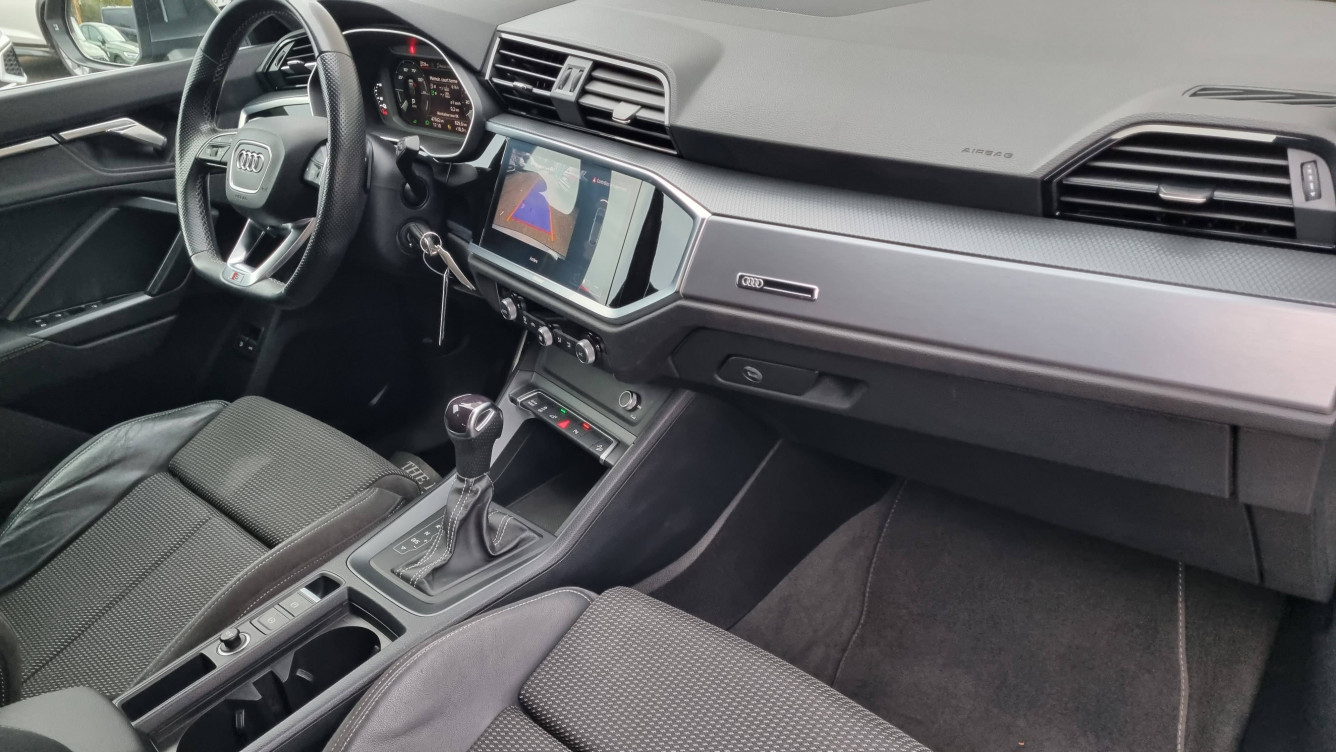 Acheter Audi Q3 Q3 Sportback 45 TFSIe  245 ch S tronic 6 S line 5p occasion dans les concessions du Groupe Faurie