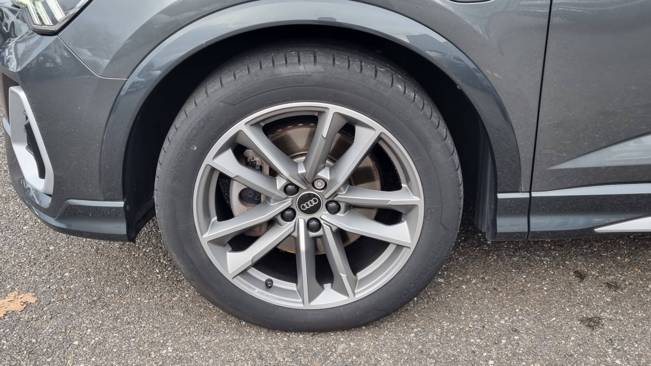 Acheter Audi Q3 Q3 Sportback 45 TFSIe  245 ch S tronic 6 S line 5p occasion dans les concessions du Groupe Faurie