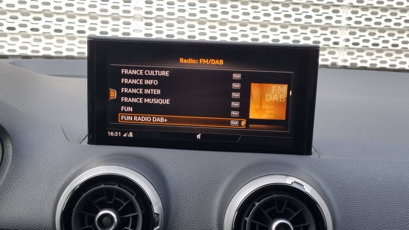 Acheter Audi Q2 Q2 35 TFSI 150 BVM6 S line 5p occasion dans les concessions du Groupe Faurie