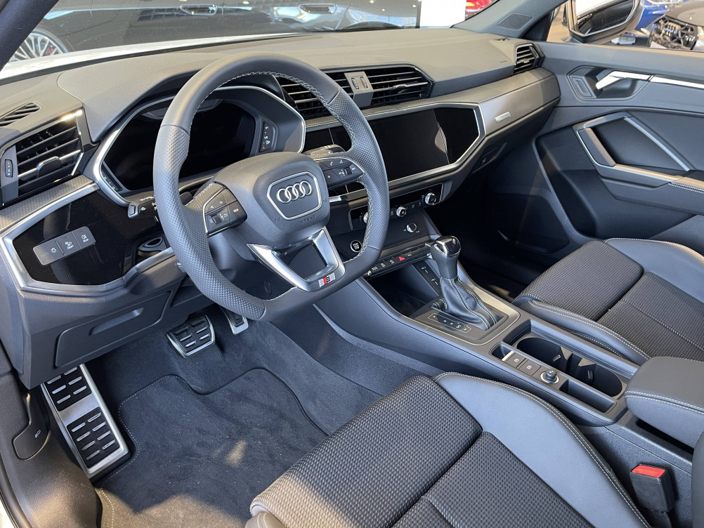 Acheter Audi Q3 Q3 Sportback 35 TFSI 150 ch S tronic 7 S line 5p neuf dans les concessions du Groupe Faurie