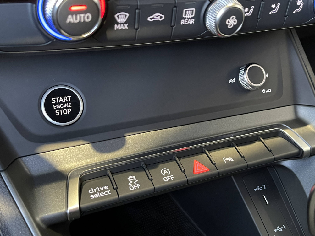 Acheter Audi Q3 Q3 Sportback 35 TFSI 150 ch S tronic 7 S line 5p neuf dans les concessions du Groupe Faurie