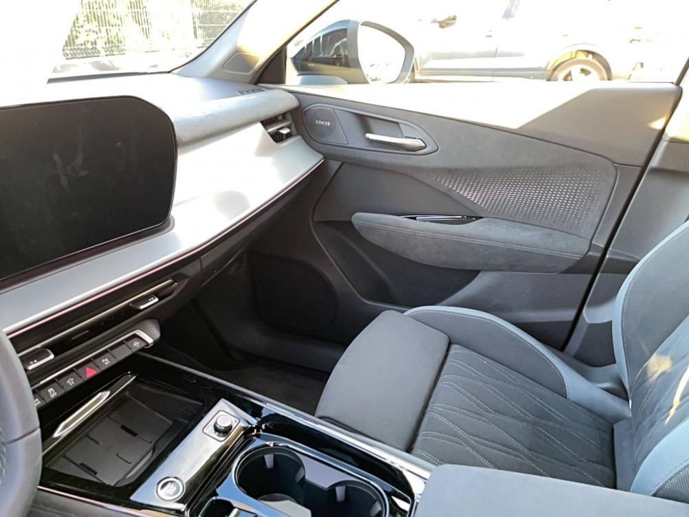 Acheter Audi Q3 Q3 e-hybrid 272 ch S tronic 6 S line 5p neuf dans les concessions du Groupe Faurie