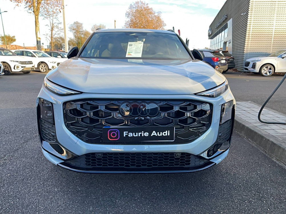 Acheter Audi Q3 Q3 e-hybrid 272 ch S tronic 6 S line 5p neuf dans les concessions du Groupe Faurie