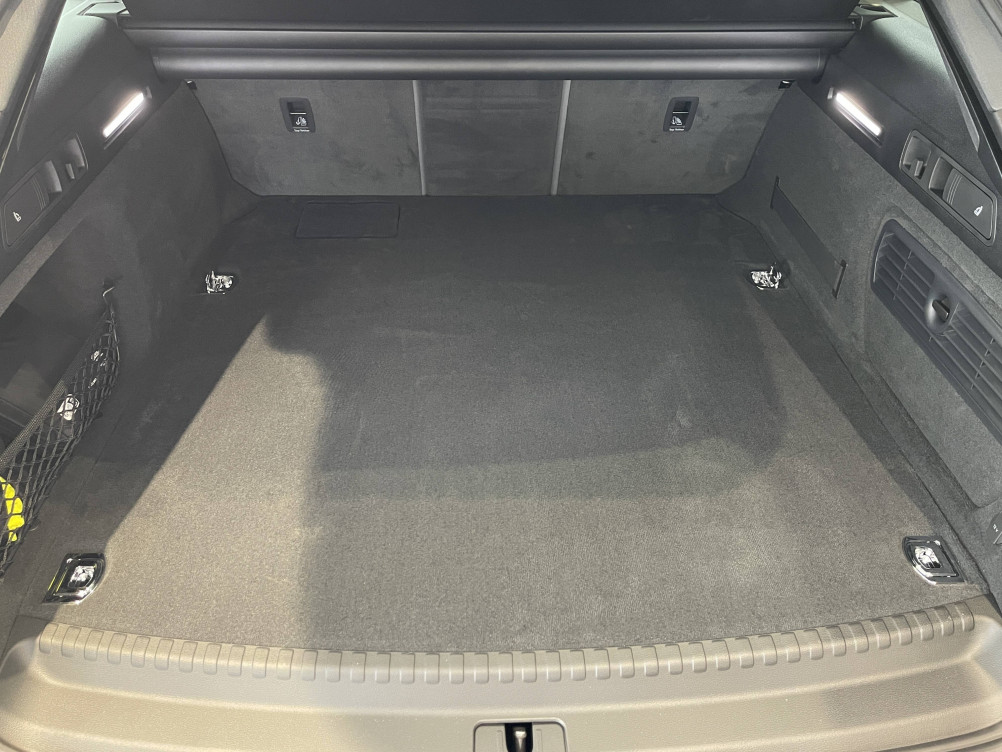 Acheter Audi A6 A6 Avant 55 TFSIe 367 ch S tronic 7 Quattro Competition 5p neuf dans les concessions du Groupe Faurie