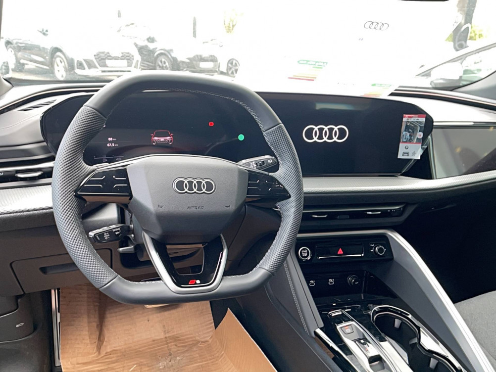 Acheter Audi Q5 Q5 e-hybrid 299 ch S tronic 7 Quattro S line 5p neuf dans les concessions du Groupe Faurie