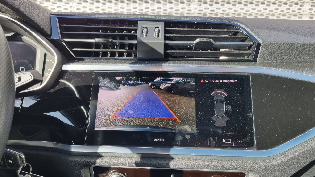 Acheter Audi Q3 Q3 35 TDI 150 ch S tronic 7 S line 5p occasion dans les concessions du Groupe Faurie