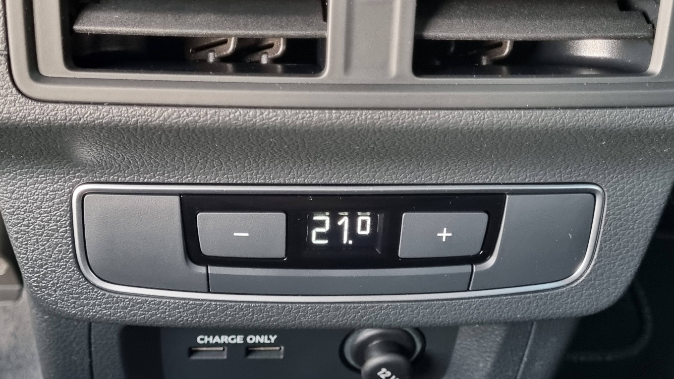 Acheter Audi Q5 Q5 55 TFSIe 367 S tronic 7 Quattro S line 5p occasion dans les concessions du Groupe Faurie