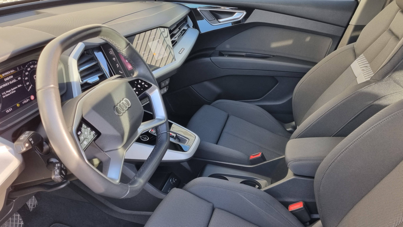Acheter Audi Q4 Q4 e-tron 40 204 ch 82 kWh Business Executive 5p occasion dans les concessions du Groupe Faurie