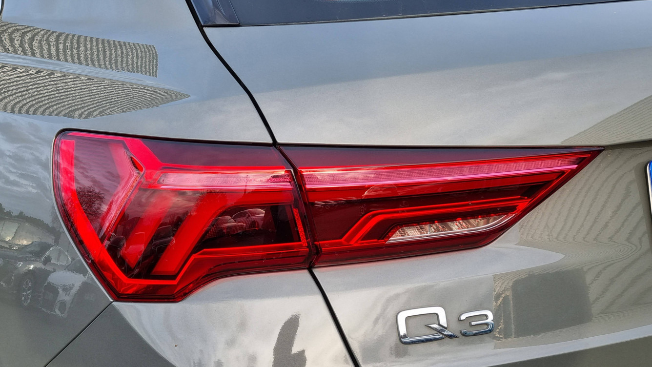 Acheter Audi Q3 Q3 35 TFSI 150 ch S tronic 7 Advanced 5p occasion dans les concessions du Groupe Faurie