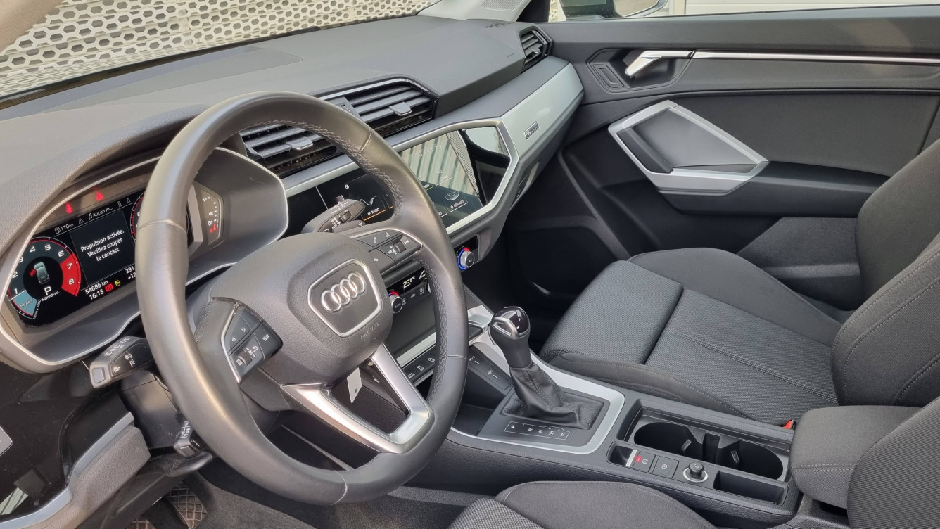 Acheter Audi Q3 Q3 35 TFSI 150 ch S tronic 7 Advanced 5p occasion dans les concessions du Groupe Faurie