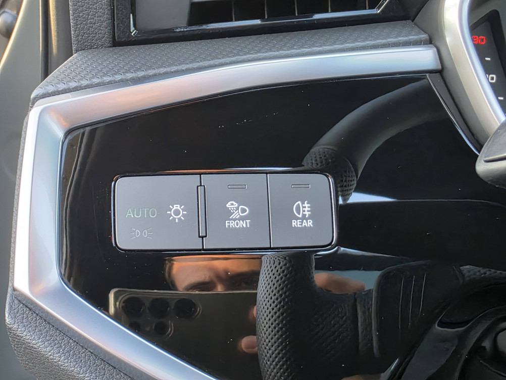 Acheter Audi Q3 Q3 Sportback 35 TDI 150 ch S tronic 7 S line plus 5p occasion dans les concessions du Groupe Faurie