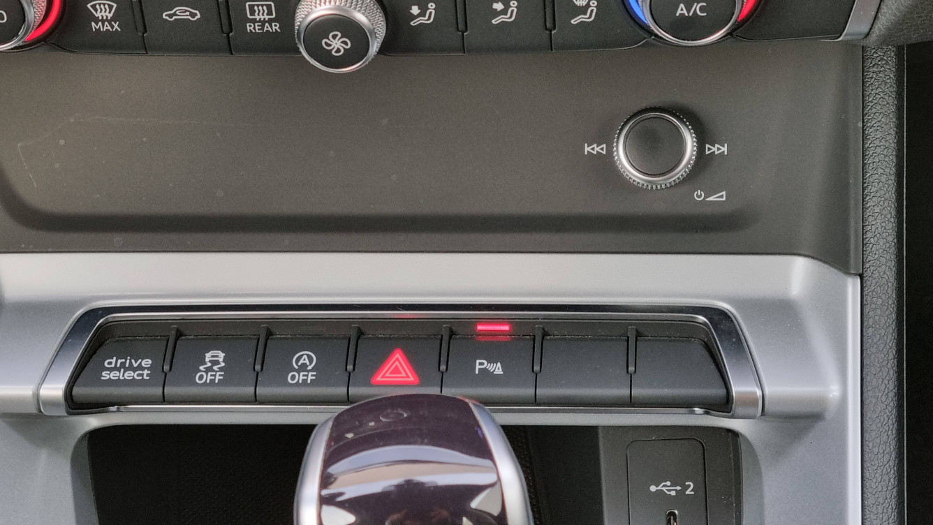 Acheter Audi Q3 Q3 35 TFSI 150 ch S tronic 7 Advanced 5p occasion dans les concessions du Groupe Faurie