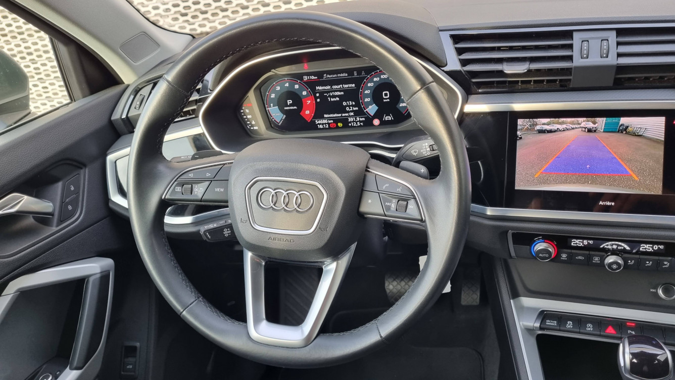 Acheter Audi Q3 Q3 35 TFSI 150 ch S tronic 7 Advanced 5p occasion dans les concessions du Groupe Faurie