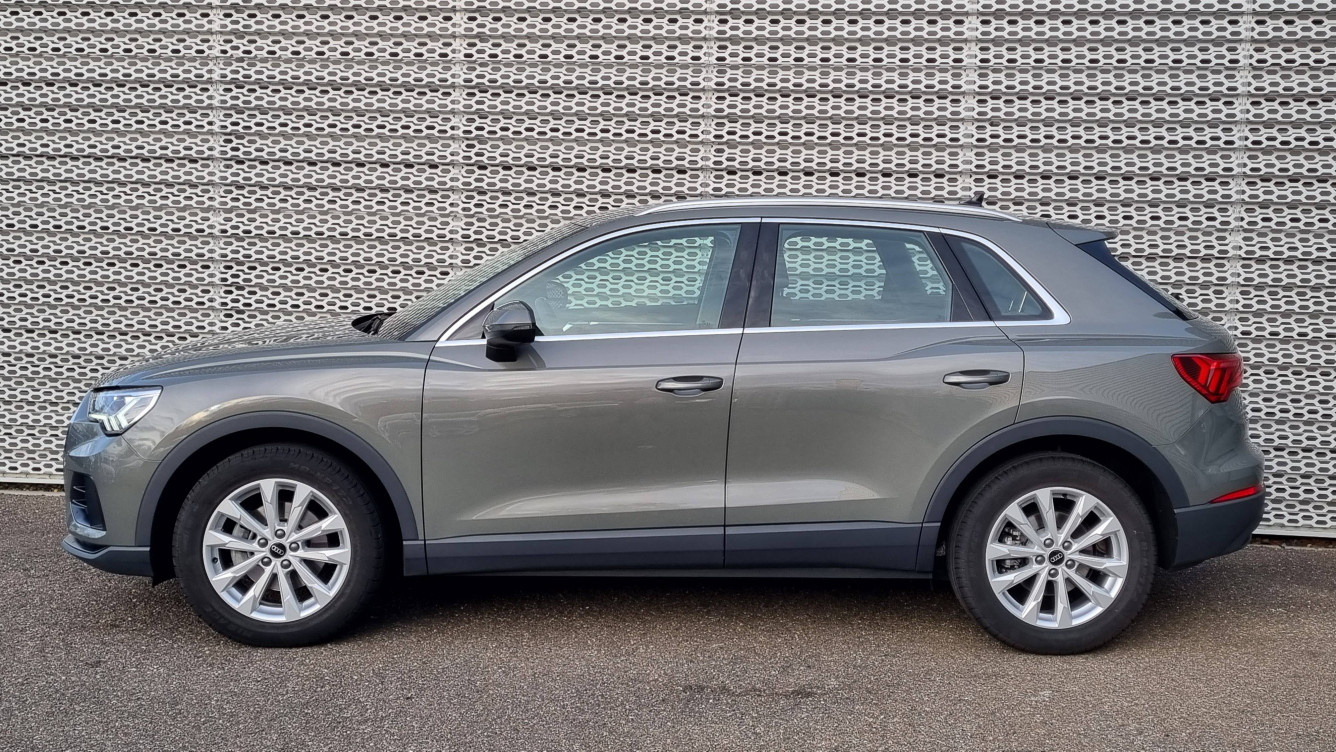 Acheter Audi Q3 Q3 35 TFSI 150 ch S tronic 7 Advanced 5p occasion dans les concessions du Groupe Faurie