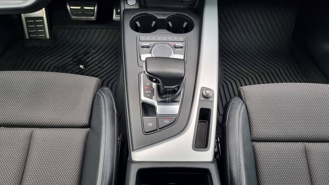 Acheter Audi A4 A4 Avant 40 TFSI 190 S tronic 7 S line 5p occasion dans les concessions du Groupe Faurie