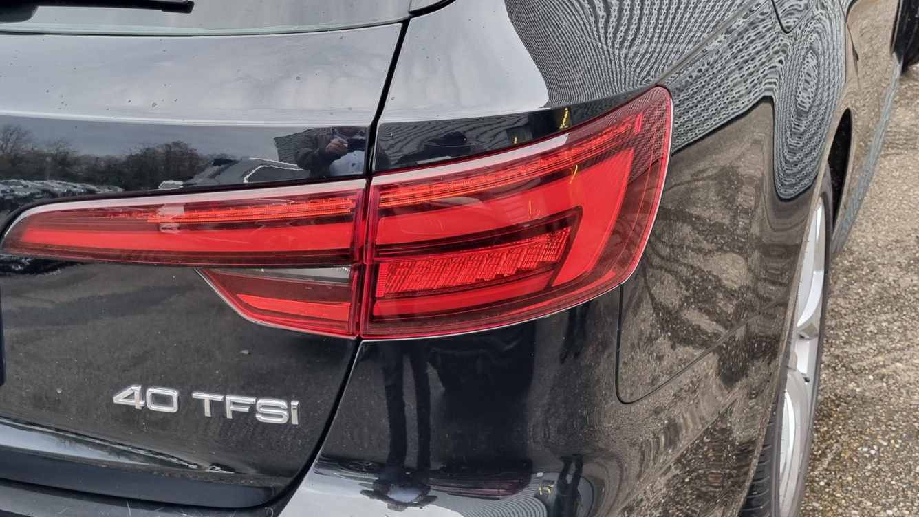 Acheter Audi A4 A4 Avant 40 TFSI 190 S tronic 7 S line 5p occasion dans les concessions du Groupe Faurie