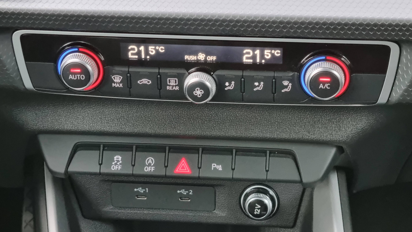 Acheter Audi A1 A1 Citycarver 25 TFSI 95 ch BVM5 Design Luxe 5p occasion dans les concessions du Groupe Faurie