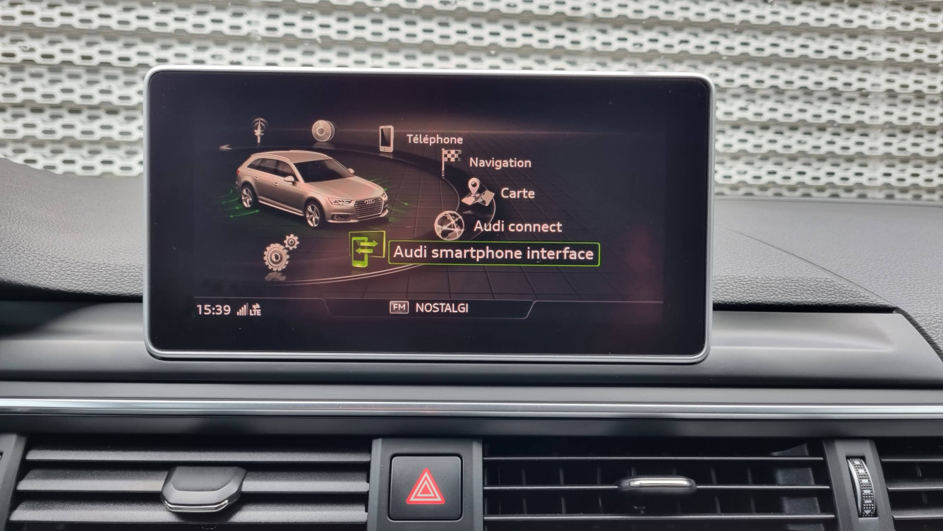 Acheter Audi A4 A4 Avant 40 TFSI 190 S tronic 7 S line 5p occasion dans les concessions du Groupe Faurie