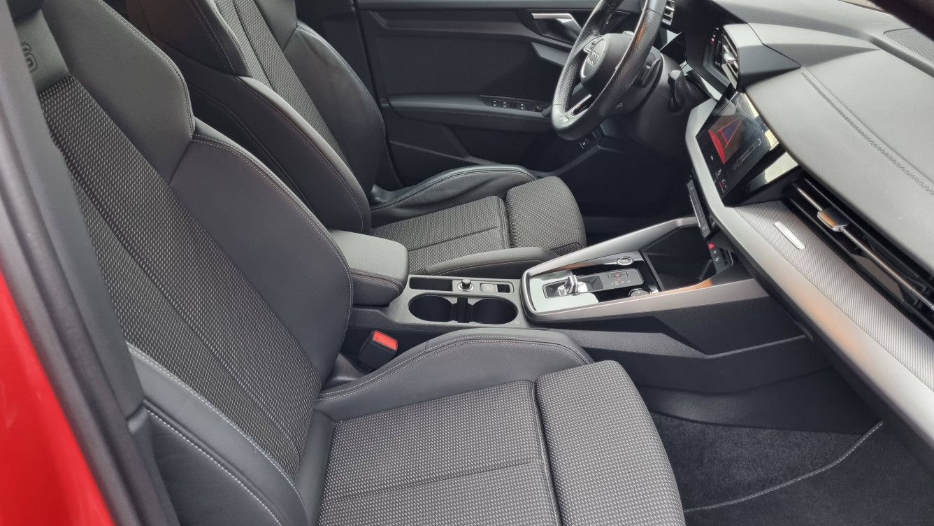 Acheter Audi A3 A3 Sportback 40 TFSIe 204 S tronic 6 S Line 5p occasion dans les concessions du Groupe Faurie