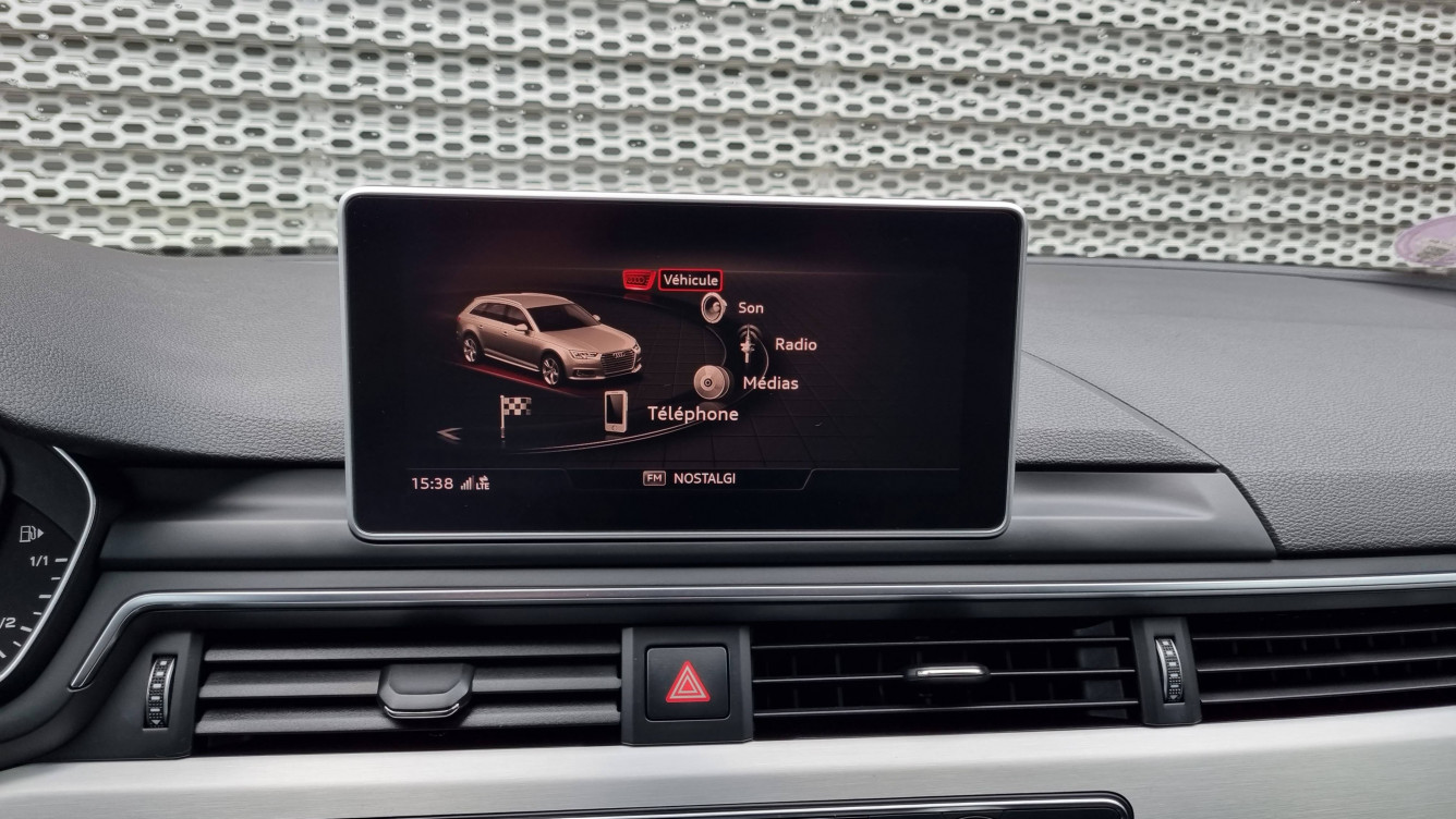 Acheter Audi A4 A4 Avant 40 TFSI 190 S tronic 7 S line 5p occasion dans les concessions du Groupe Faurie