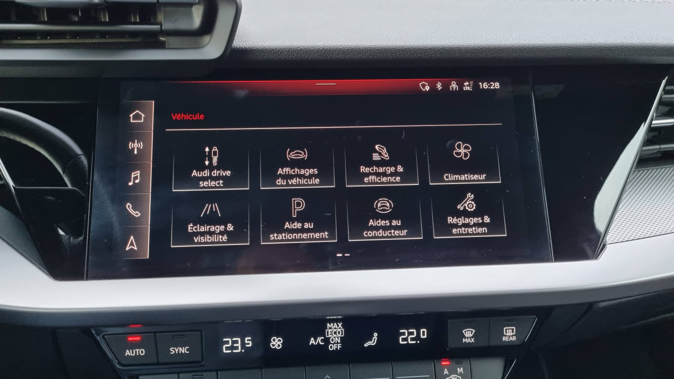 Acheter Audi A3 A3 Sportback 40 TFSIe 204 S tronic 6 S Line 5p occasion dans les concessions du Groupe Faurie