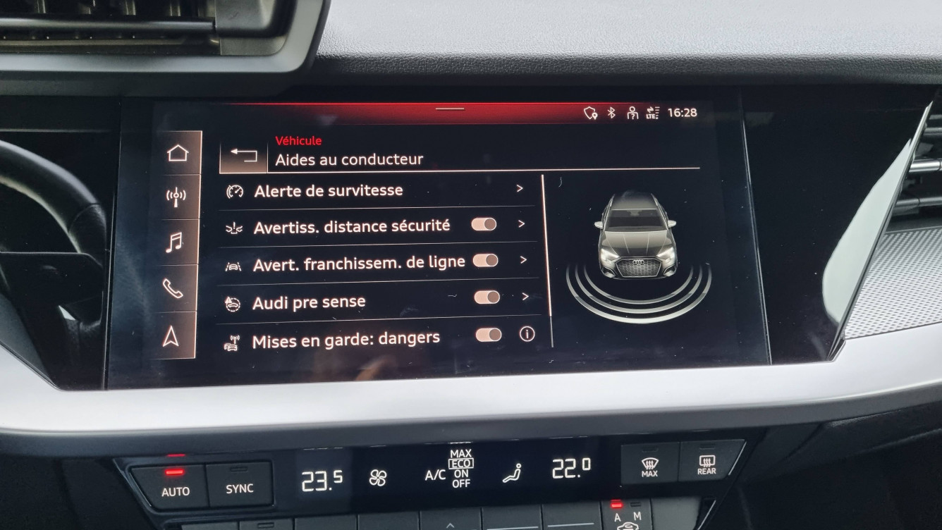 Acheter Audi A3 A3 Sportback 40 TFSIe 204 S tronic 6 S Line 5p occasion dans les concessions du Groupe Faurie