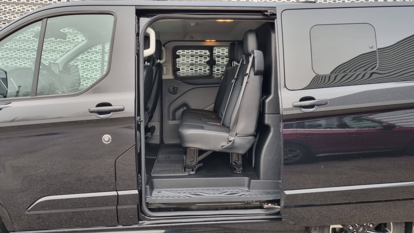 Acheter Ford Transit Custom TRANSIT CUSTOM FOURGON 320 L1H1 2.0 ECOBLUE 170 BVA SPORT 4p occasion dans les concessions du Groupe Faurie