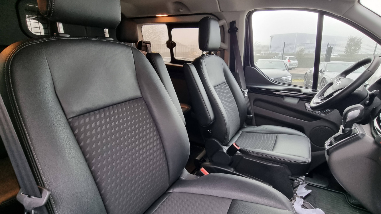 Acheter Ford Transit Custom TRANSIT CUSTOM FOURGON 320 L1H1 2.0 ECOBLUE 170 BVA SPORT 4p occasion dans les concessions du Groupe Faurie