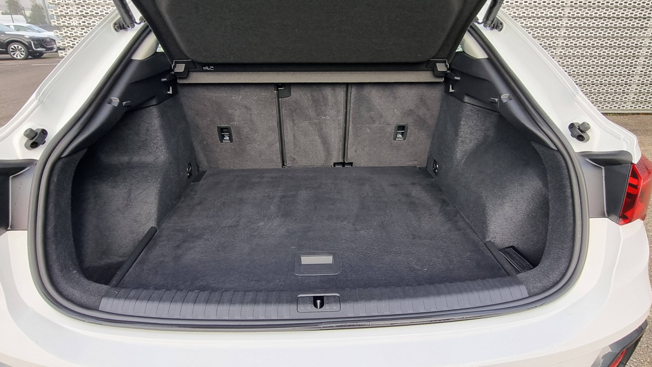 Acheter Audi Q3 Q3 Sportback 35 TFSI 150 ch S tronic 7 Advanced 5p occasion dans les concessions du Groupe Faurie