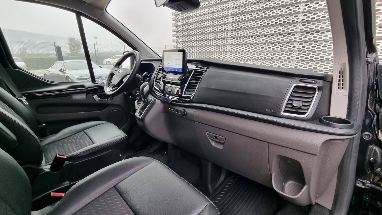 Acheter Ford Transit Custom TRANSIT CUSTOM FOURGON 320 L1H1 2.0 ECOBLUE 170 BVA SPORT 4p occasion dans les concessions du Groupe Faurie