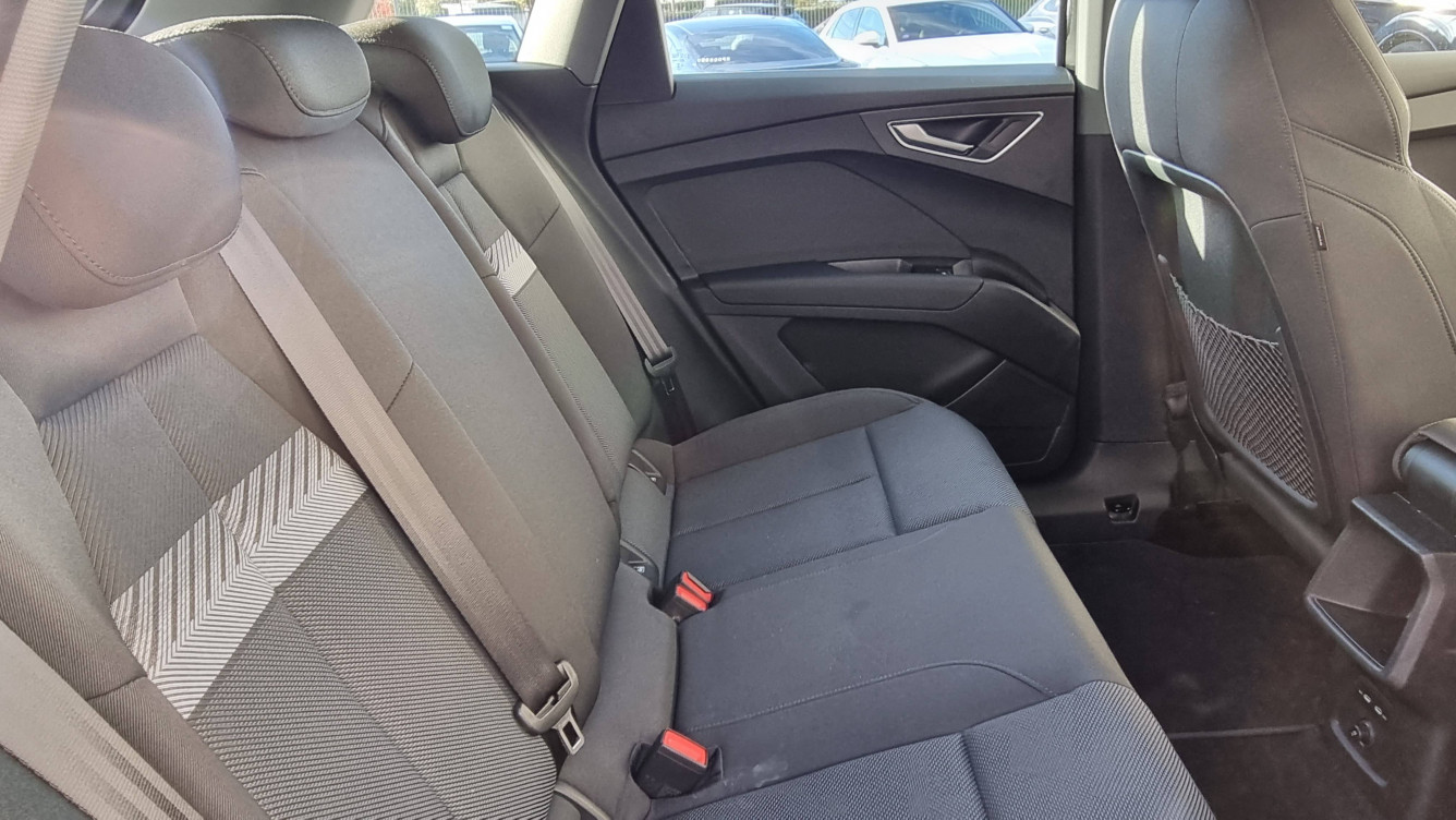 Acheter Audi Q4 Q4 e-tron 40 204 ch 82 kWh Business Executive 5p occasion dans les concessions du Groupe Faurie