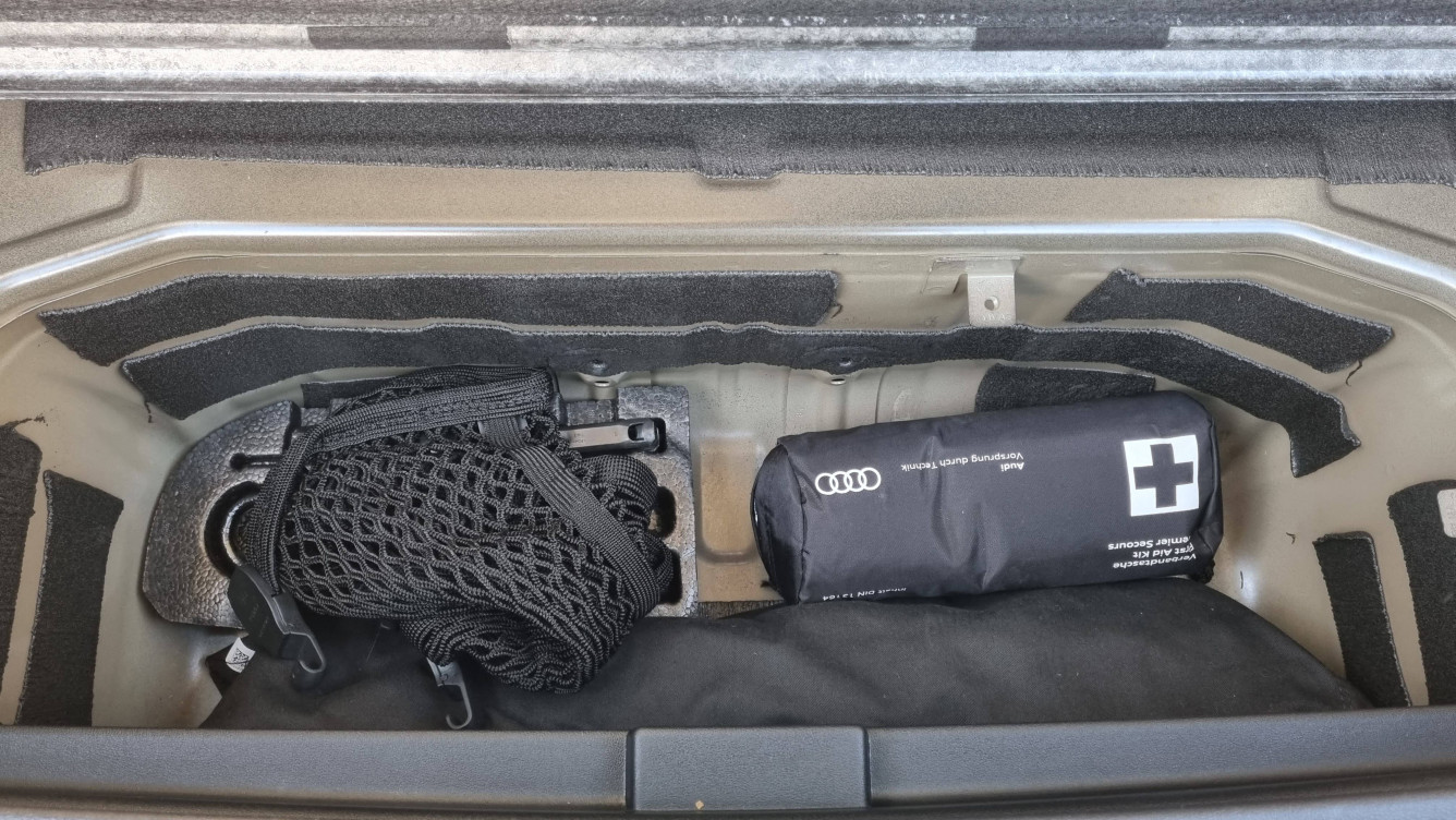 Acheter Audi Q4 Q4 e-tron 40 204 ch 82 kWh Business Executive 5p occasion dans les concessions du Groupe Faurie