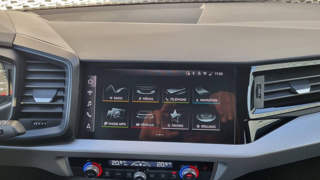 Acheter Audi A1 A1 Sportback 30 TFSI 116 ch S tronic 7 S Line Plus 5p occasion dans les concessions du Groupe Faurie