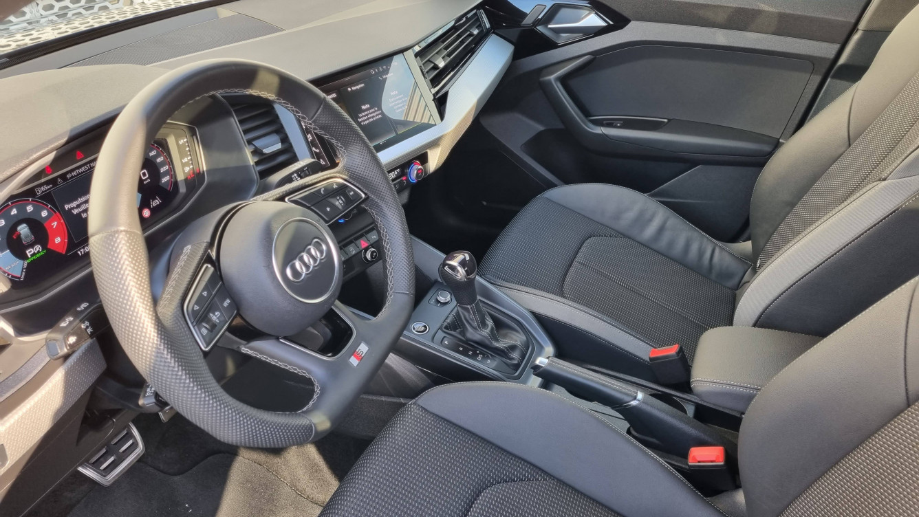Acheter Audi A1 A1 Sportback 30 TFSI 116 ch S tronic 7 S Line Plus 5p occasion dans les concessions du Groupe Faurie