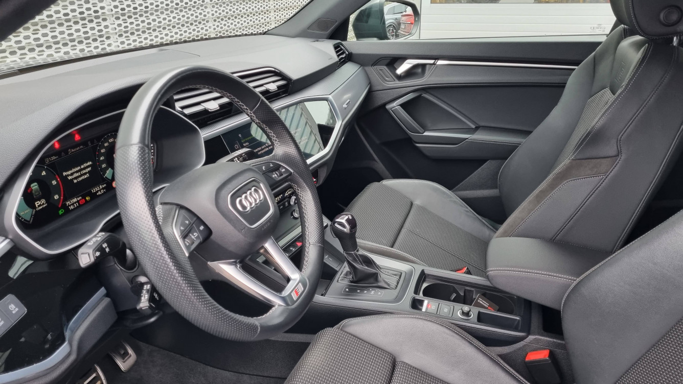 Acheter Audi Q3 Q3 35 TDI 150 ch S tronic 7 S line 5p occasion dans les concessions du Groupe Faurie