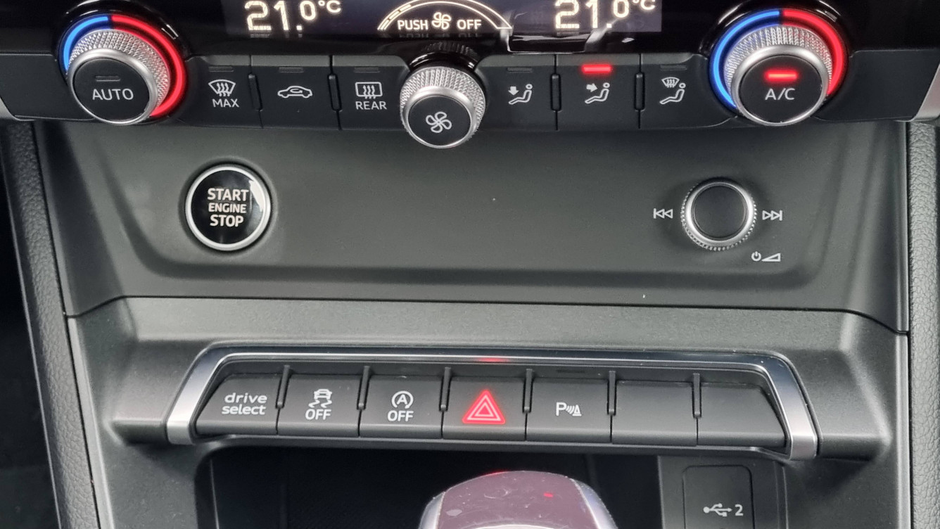 Acheter Audi Q3 Q3 35 TDI 150 ch S tronic 7 S line 5p occasion dans les concessions du Groupe Faurie