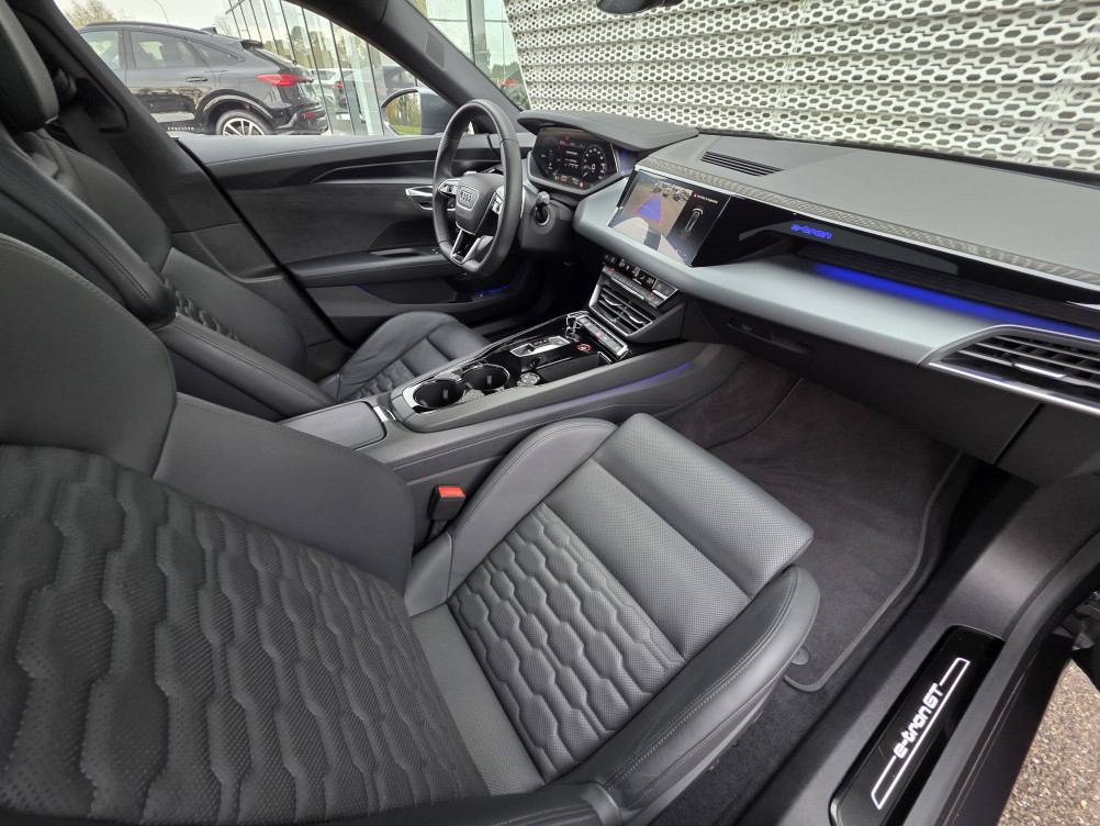 Acheter Audi E-Tron GT e-tron GT 476 ch quattro Extended 4p occasion dans les concessions du Groupe Faurie