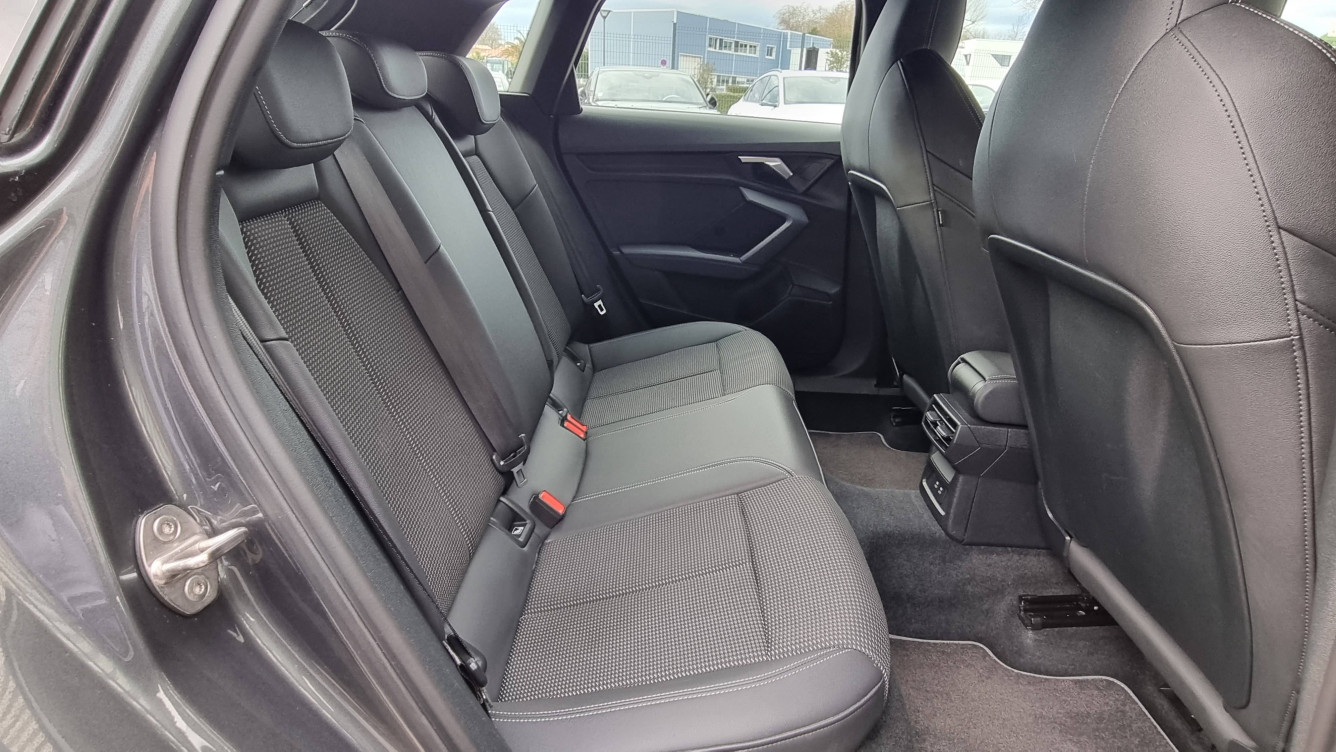 Acheter Audi A3 A3 Sportback 30 TDI 116 S tronic 7 S Line 5p occasion dans les concessions du Groupe Faurie