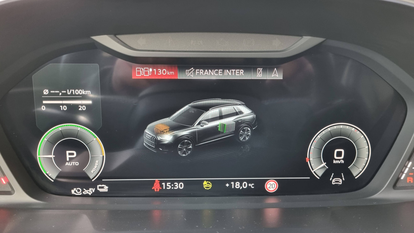 Acheter Audi Q3 Q3 45 TFSIe 245 ch S tronic 6 S line 5p occasion dans les concessions du Groupe Faurie