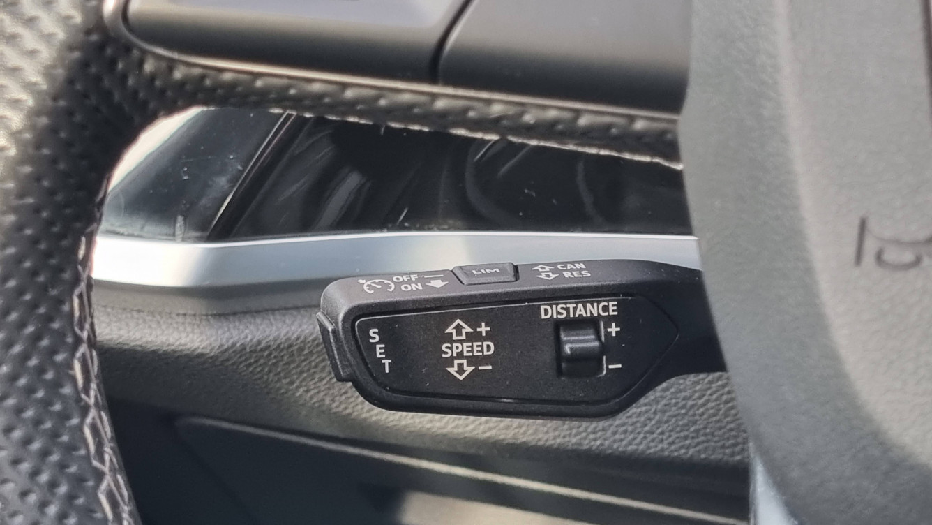 Acheter Audi Q3 Q3 45 TFSIe 245 ch S tronic 6 S line 5p occasion dans les concessions du Groupe Faurie