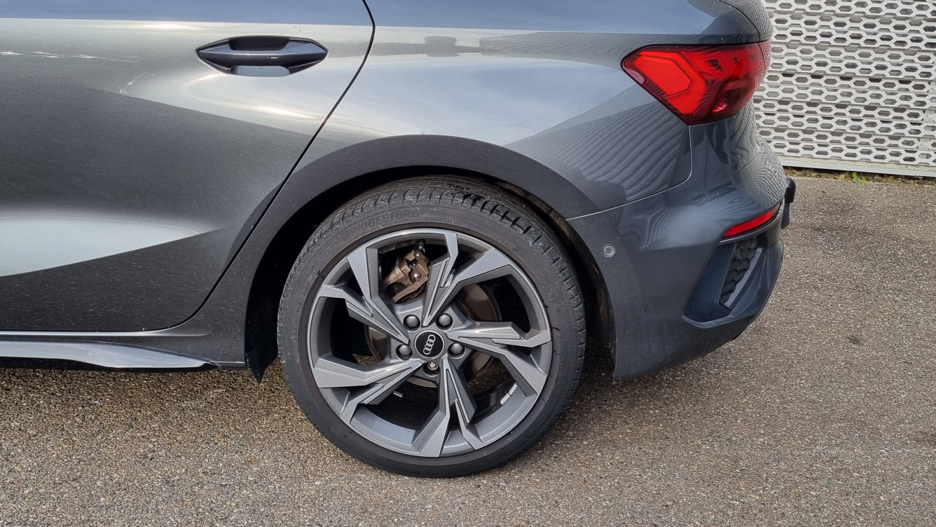 Acheter Audi A3 A3 Sportback 30 TDI 116 S tronic 7 S Line 5p occasion dans les concessions du Groupe Faurie