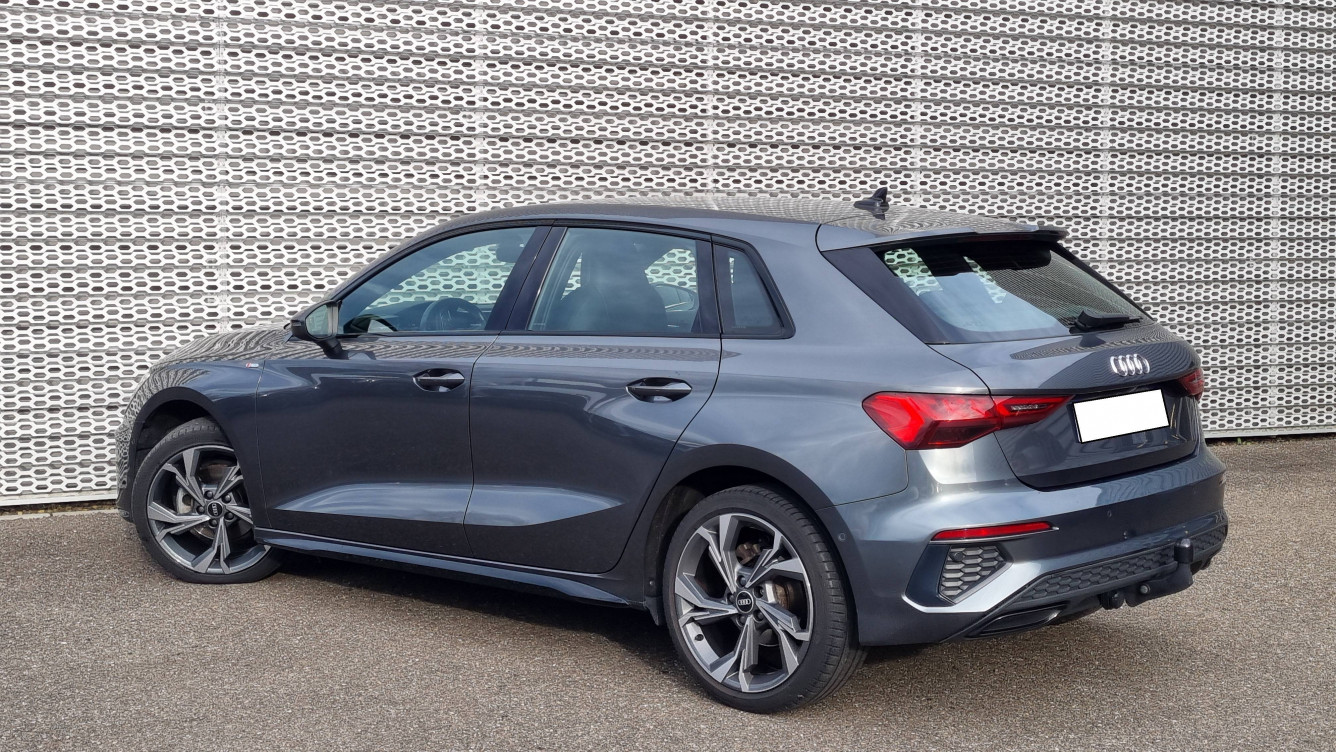 Acheter Audi A3 A3 Sportback 30 TDI 116 S tronic 7 S Line 5p occasion dans les concessions du Groupe Faurie
