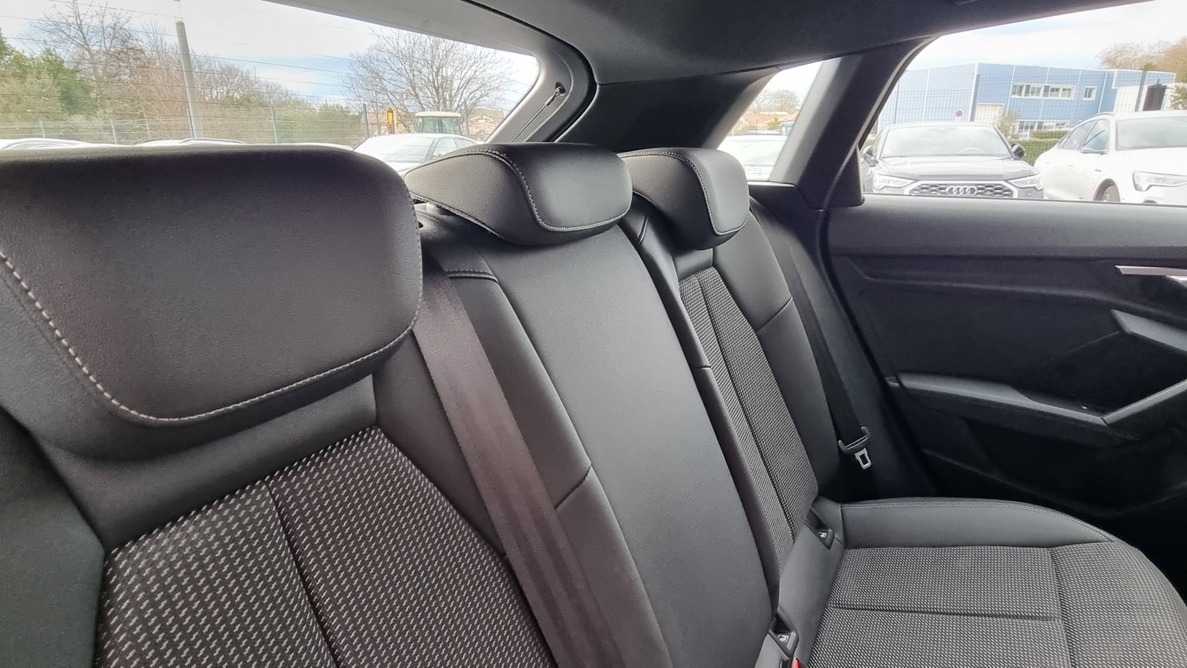 Acheter Audi A3 A3 Sportback 30 TDI 116 S tronic 7 S Line 5p occasion dans les concessions du Groupe Faurie