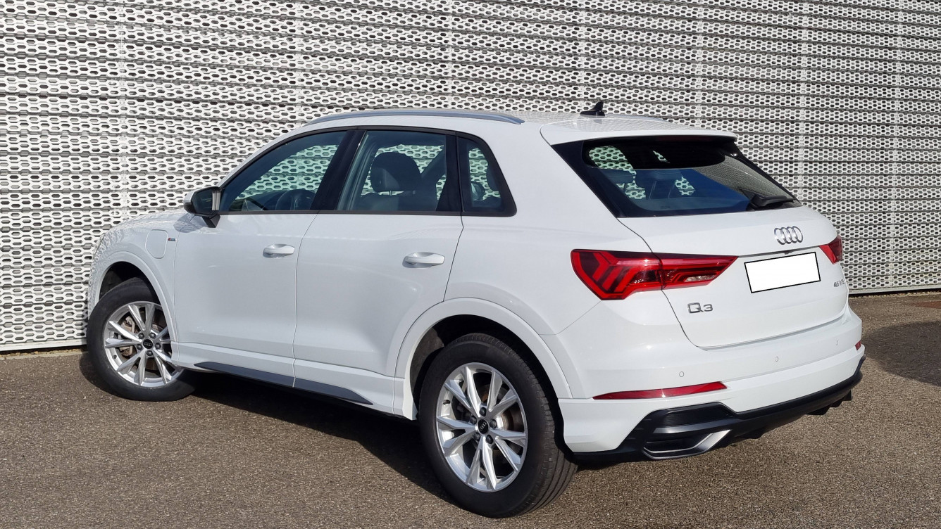 Acheter Audi Q3 Q3 45 TFSIe 245 ch S tronic 6 S line 5p occasion dans les concessions du Groupe Faurie