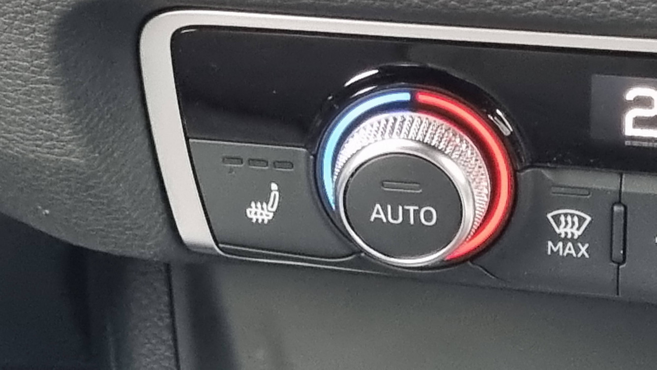 Acheter Audi Q3 Q3 Sportback 45 TFSIe  245 ch S tronic 6 S line 5p occasion dans les concessions du Groupe Faurie